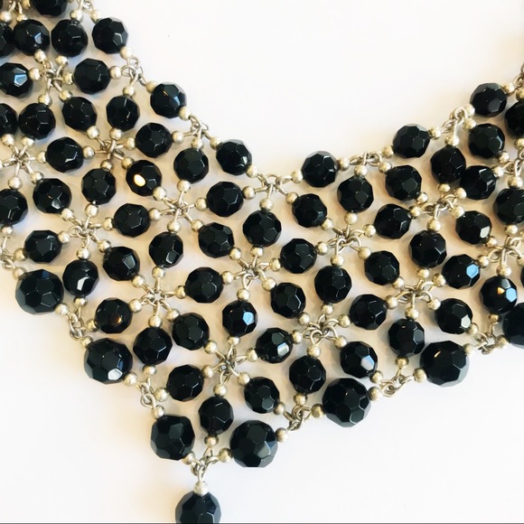 Luxury Flower Pattern Bib Necklace - Picture 3 of 5